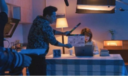 短视频自我介绍文案,我是XXX，热爱生活，追求梦想，期待与您携手共创美好未来！